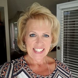 Meet your Posher, Luann